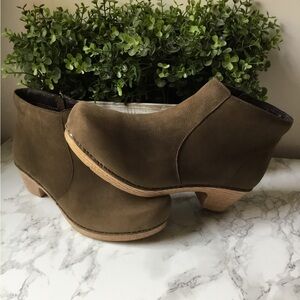 Dansko Brown Suede Boots